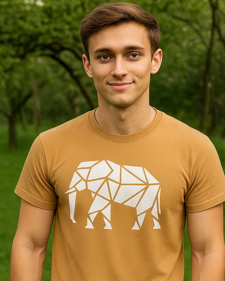Camiseta Elefante Geométrico color Camel