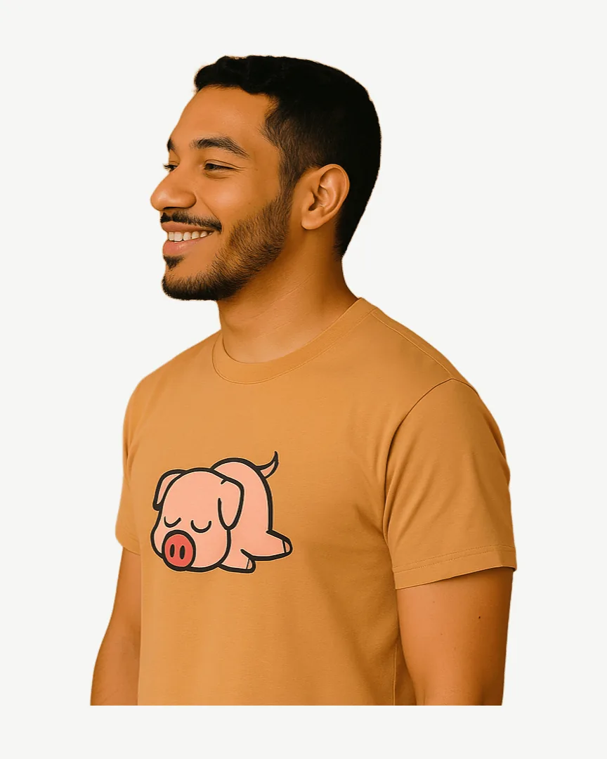 Camiseta Cerdito Dormilón color Camel